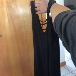 Flowy medium black dress